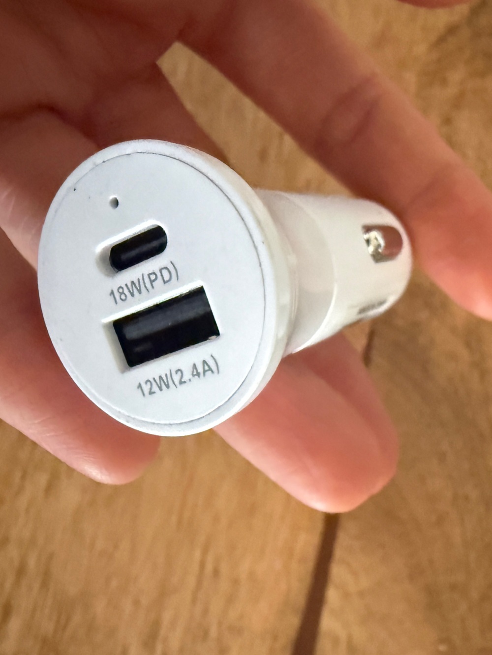 White Dual Port Car Charger with USB-C PD and USB-A Ports
